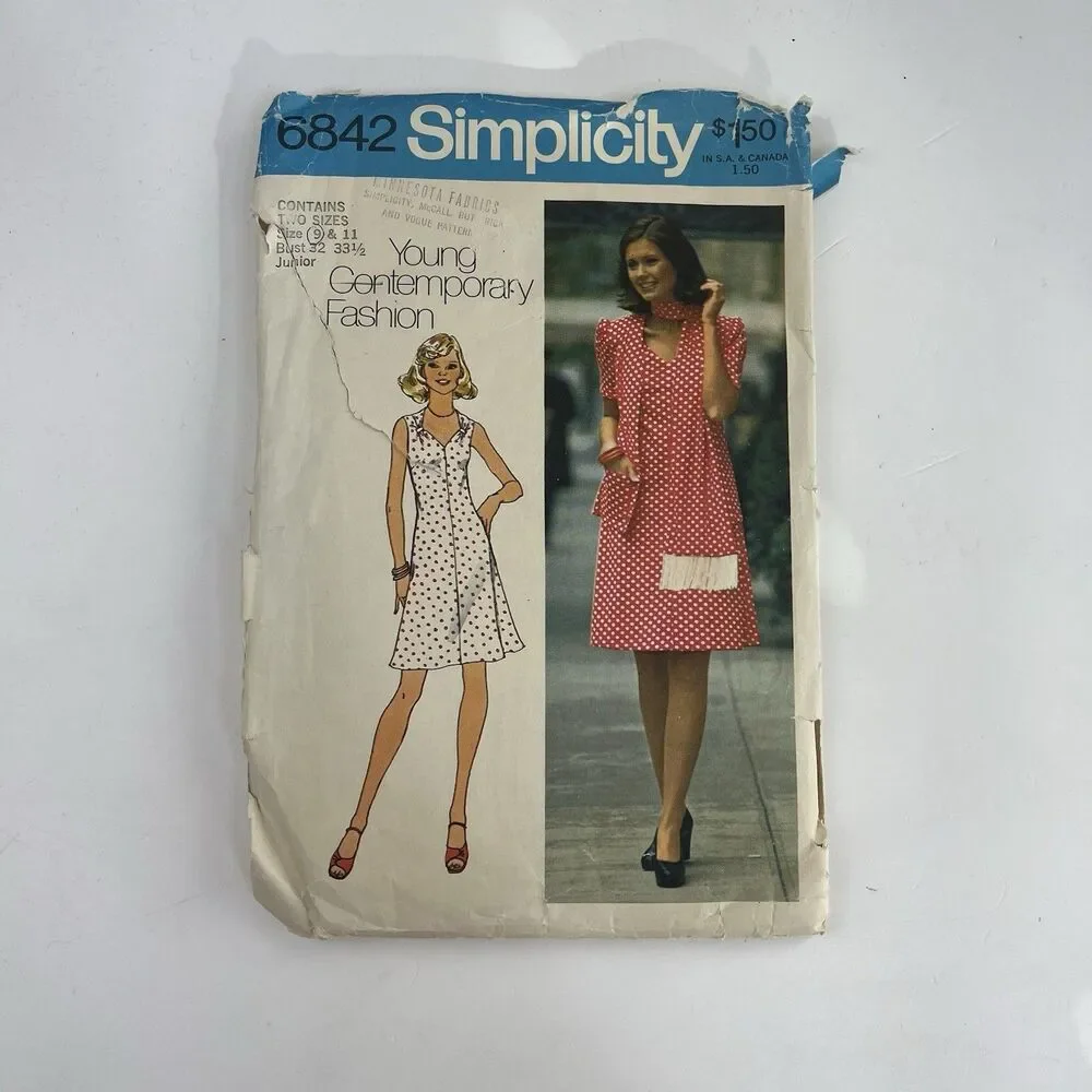 Dress Cardigan Scarf Size 9 B32 Vintage 70s CUT Pattern 6842 Sweetheart Pocket